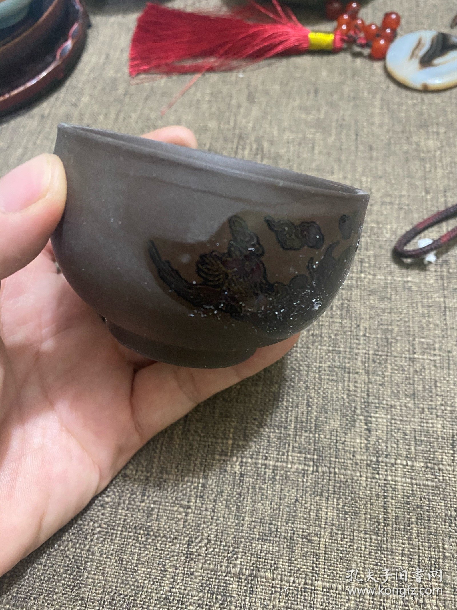 紫砂变色龙凤茶杯
