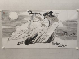 长安画派名家，王小黎四尺整纸人物画《一曲咏月更思君》69.5*138cm，软片。 西安中国画院画家，西安半坡博物馆副研究员，香港收藏画轩特聘艺术家，国内多所高校客座教授和硕士生导师。（保真书画）
