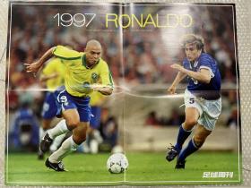 足球周刊 No.808/809 2021.2 罗纳尔多（1997）克洛泽（德国2014） 海报