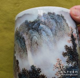 民国著名陶瓷画家汪野亭青绿山水笔筒