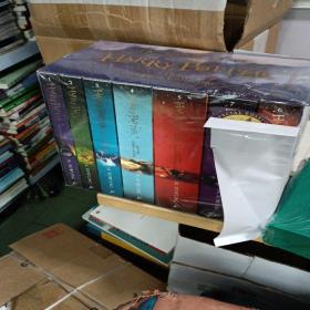 Harry Potter Box Set: The Complete  Collection 全七册