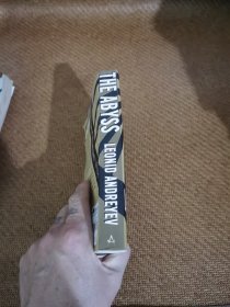 The Abyss and Other Stories 深渊 安德列耶夫