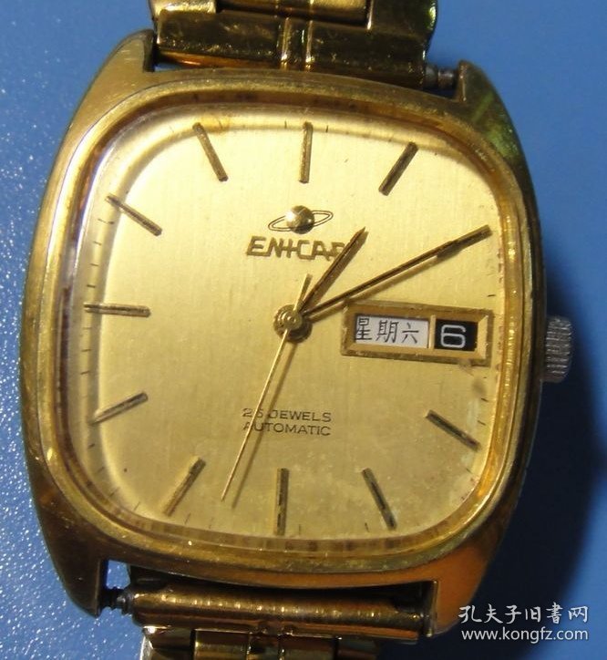 镀金方形英纳格（ENICAR）双日历机械自动表