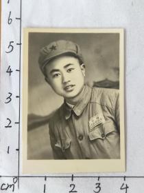 1956年中国人民解放军蓝国鑫着50式军装照((50-60年代中国人民解放军蓝国鑫相册)