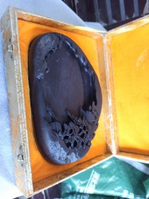 端砚。雕刻精美。大师作品。上三坑