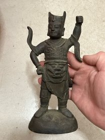 铜佛像