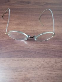 民国水晶老眼镜