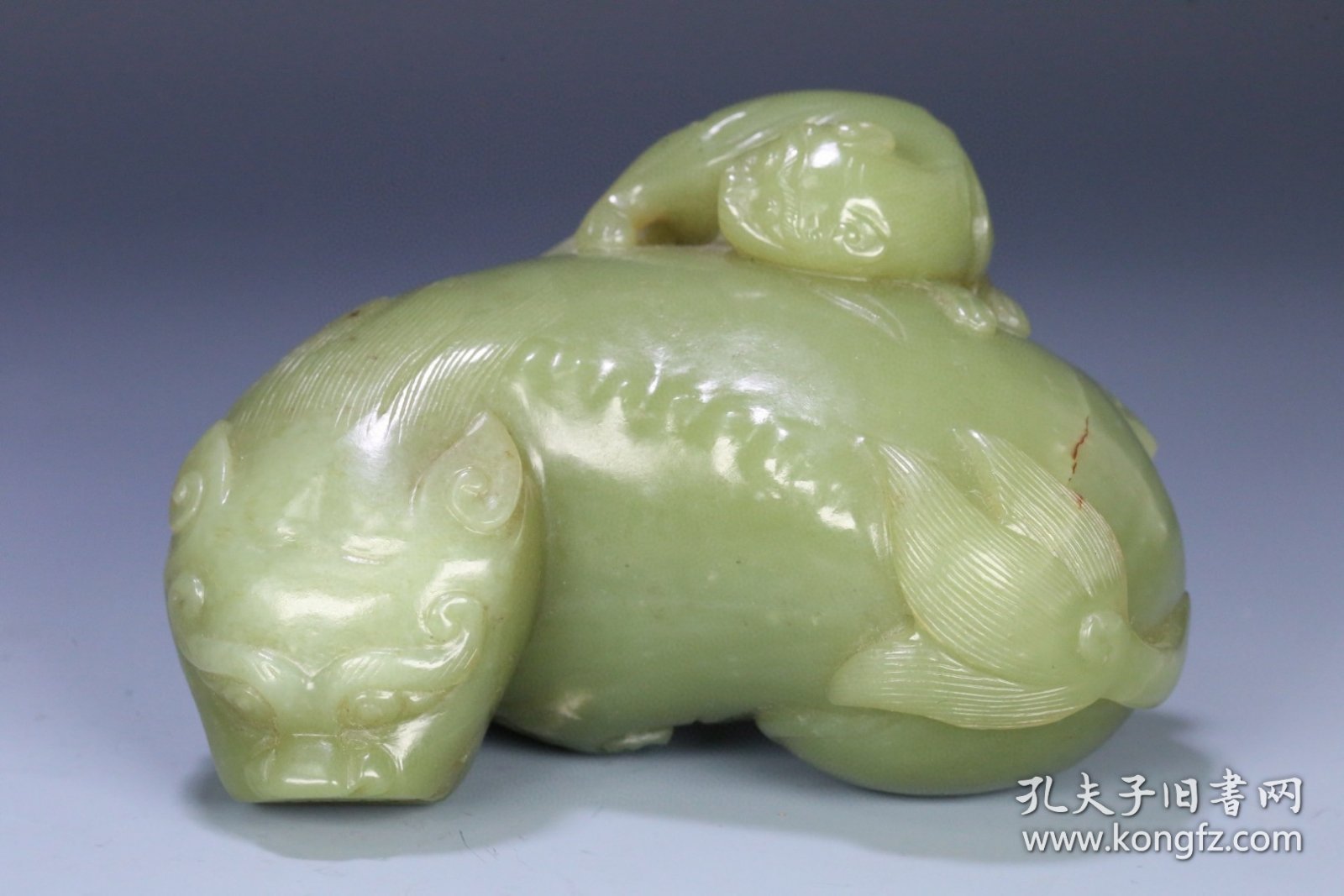 清代 和田黄玉子母瑞兽摆件，尺寸10.5*8.8*6厘米，重598克