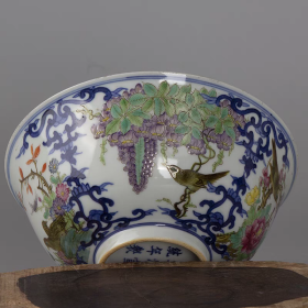 清青花斗彩四面开窗花鸟纹碗