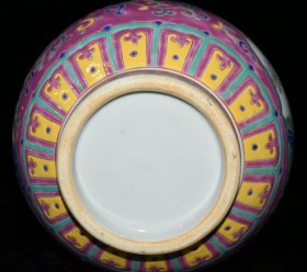 旧藏 明代宣德五彩描金孔雀花鸟纹玉壶春瓶【 28x18.5cm 】