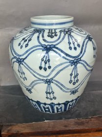 青花大罐子璎珞纹