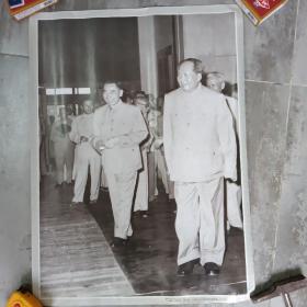 毛泽东，周恩来，刘少奇，朱德等出席春节军民联欢会（1961年）