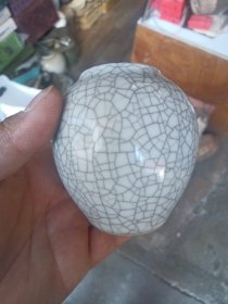 小瓷器。年代未知，保真瓷不包年代。