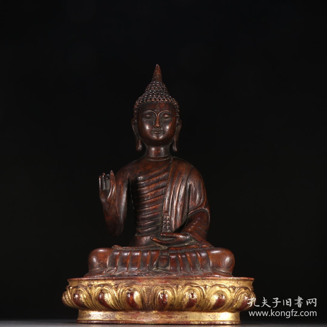 点击查看原图 清 沉香释迦摩尼造像