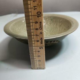 耀州窑镂空碗