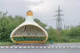 Soviet Bus Stops Volume II苏联公交车站二摄影集英国克里斯托弗·赫维格作品