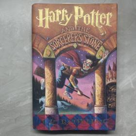 【英文原版】Harry Potter and the Sorcerer's Stone 哈利波特与魔法石