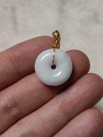 翡翠精品迷你小平安扣质地莹润可做吊坠配饰钥匙扣按图发货一物一图D030