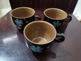 湖北宜昌美陶，紫砂挂乌金釉点彩壶杯3只合售，正常使用，无磕碰。