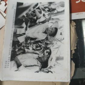 新闻照片 为深化改革奋力开拓的共产党员  图片30张合售一套全20.5--15.5CM