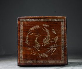 花梨木掐银丝连年有余首饰盒 尺寸: 高10厘米 长16厘米 宽16厘米