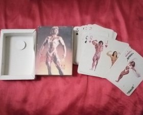 健美扑克 53张