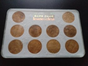 大清十龙金币珍藏版，直径39mmX2.4厚X26.8g/枚X10枚，博众评级。