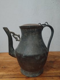 锡壶酒壶（有“一九八七年，叶梅香置”铭文）