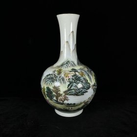 清雍正珐描金山水人物赏瓶
