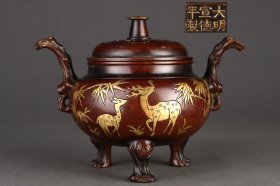 明 精铸紫铜胎鎏金鹤鹿同春图树根耳熏炉 规格高15.5cm 口径10.2cm 腹径13.8cm 耳距20cm 重5.3斤 款识 大明宣德年制