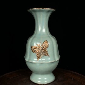 宋汝窑包口嵌银花口瓶，高22.5直径11cm，