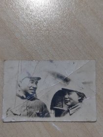 朱德与康克清 老照片一张