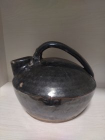 黑釉老夜壶，有使用痕迹，品相如图