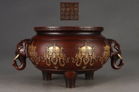 明 铜胎鎏金吉祥八宝纹如意耳炉