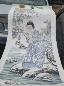 四尺。细路工笔设色五彩仕女人物。画廊旧藏精品。