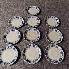 70-80年代邯郸四瓷厂制青花缠枝纹小瓷碟（直径12㎝）   标价为单只价格