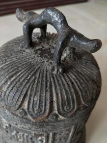 千山大佛寺 铸铁钟一对 完整全品 民俗博物馆收藏品