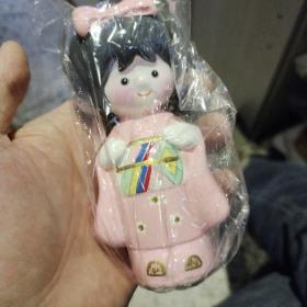 90年代泥塑日本穿和服小姑娘【原装纸盒上有当年学生送给老师的赠言】