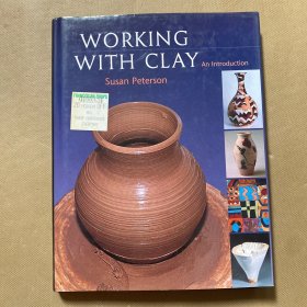 Working in Clay（精装）