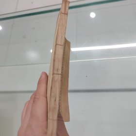 西泠印社稿本，《西泠留真》西泠留珍印谱浙江湖州乌程管惠卿，涣云楼稿本，前面为序词，书法委婉飘逸，又带有以悲为美的味道，后面为印章，很多带有创意，阴阳双刻，阮籍猖狂，空怀报国之志等
