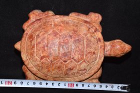 红山文化老玉龟、包浆细腻，值得收藏，重量1.35千克、