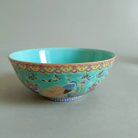 清官窑绿釉描金花鸟纹碗