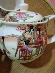 景德镇彩瓷人物壶，杯