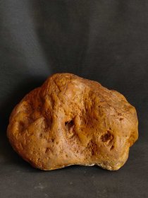 唐宋时期：供石：赏石：风水石，长39/厚22/高26厘米，重45斤，包浆浓厚，保老保真。