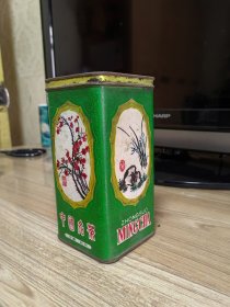 老茶叶盒（梅兰竹菊）型制大气漂亮