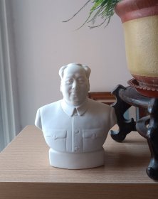 广东潮安主席瓷像