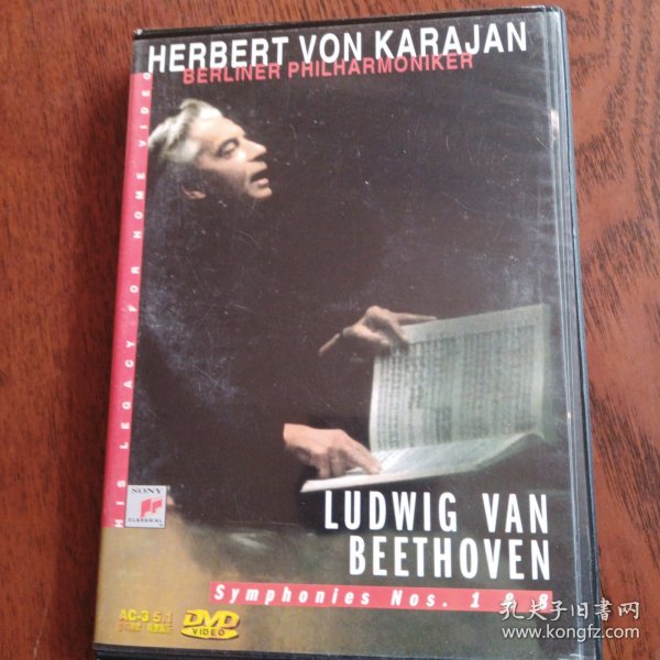 DVD（3碟） 卡拉扬指挥，贝多芬第1 & 8乐章交响曲+贝多芬第9乐章交响曲+贝多芬第2 & 3乐章交响曲。