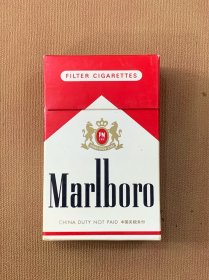 万宝路Marlboro烟盒