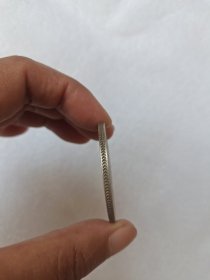 老银币，，，，，，，，，