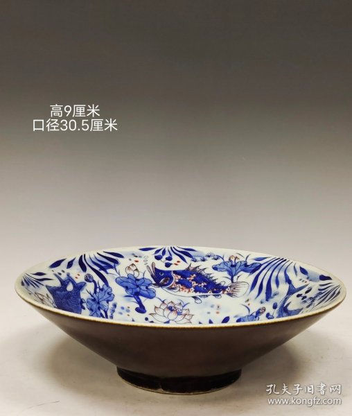 美品.款识“大清康熙年制”精工细作满工青花釉里红鱼藻纹斗笠碗